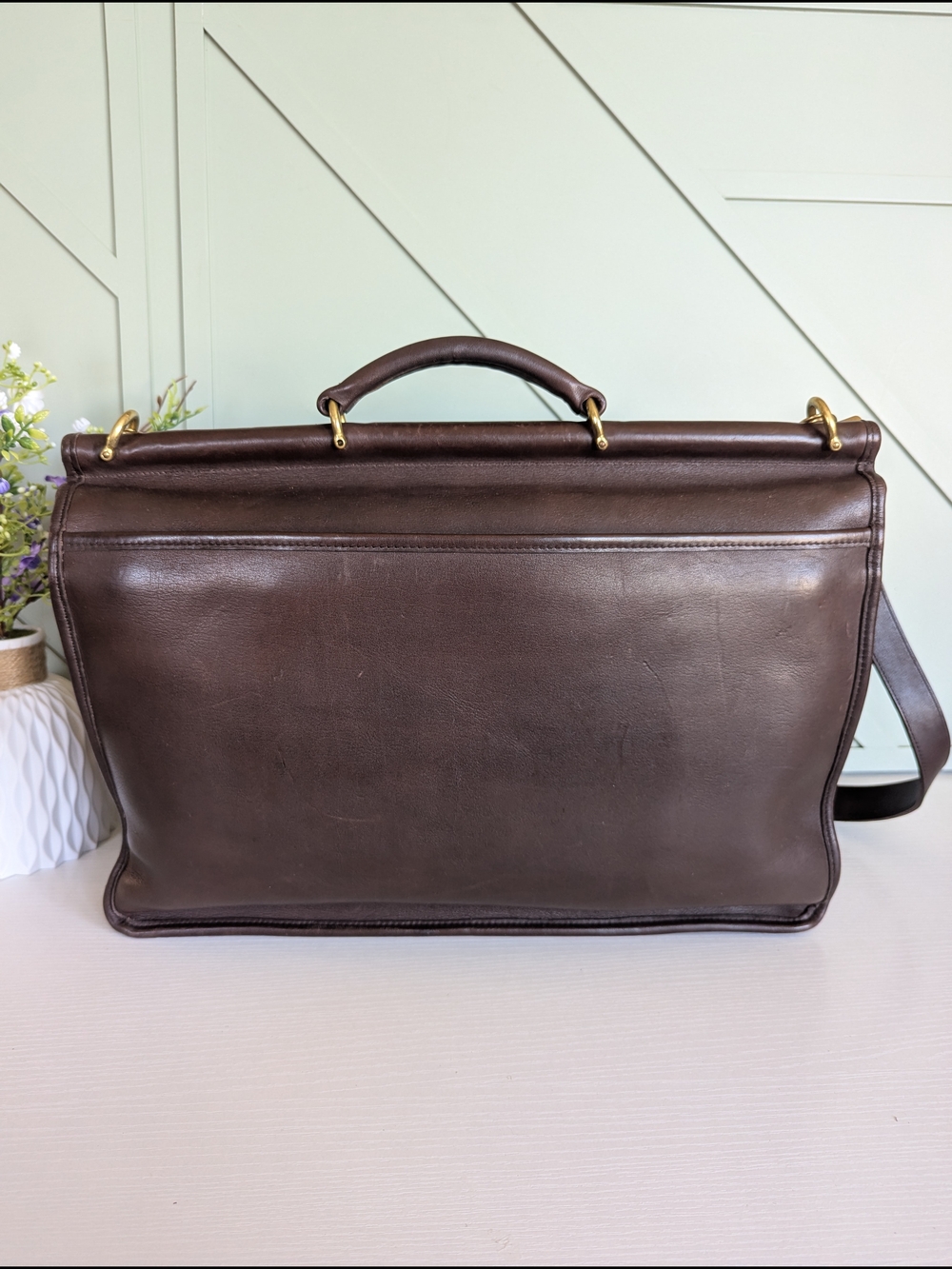 vintage Coach BeekmanBriefcase (Style #5266), an iconic dowel-top design first - Picture 3 of 12